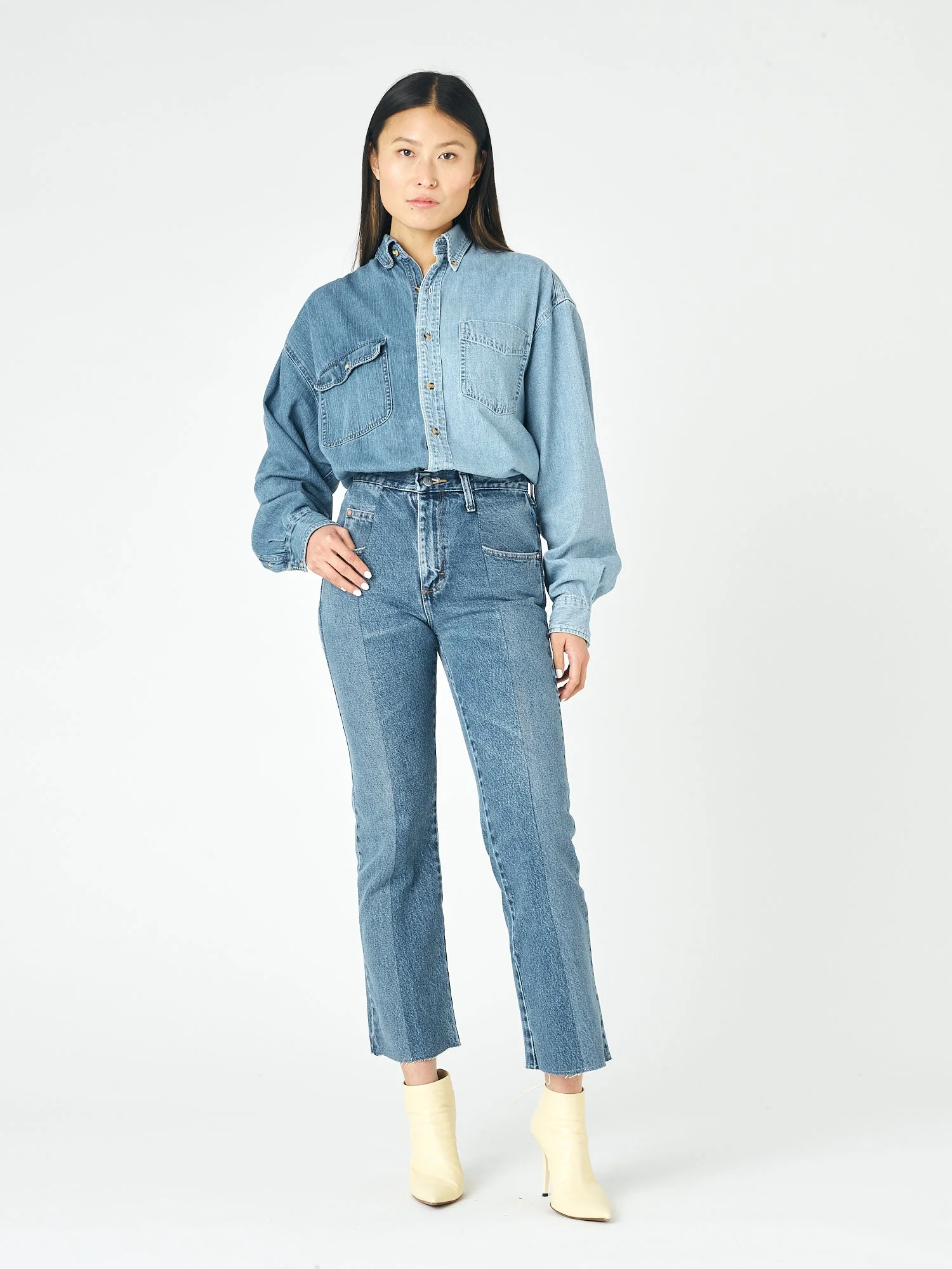 Flare Jean Mid Blue - Image 3